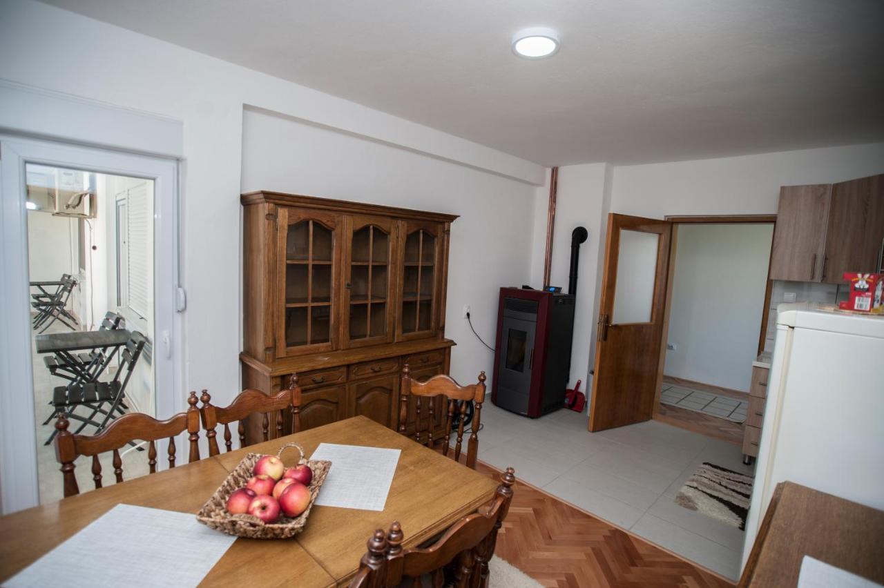Guesthouse Buco Trebinje Exteriör bild