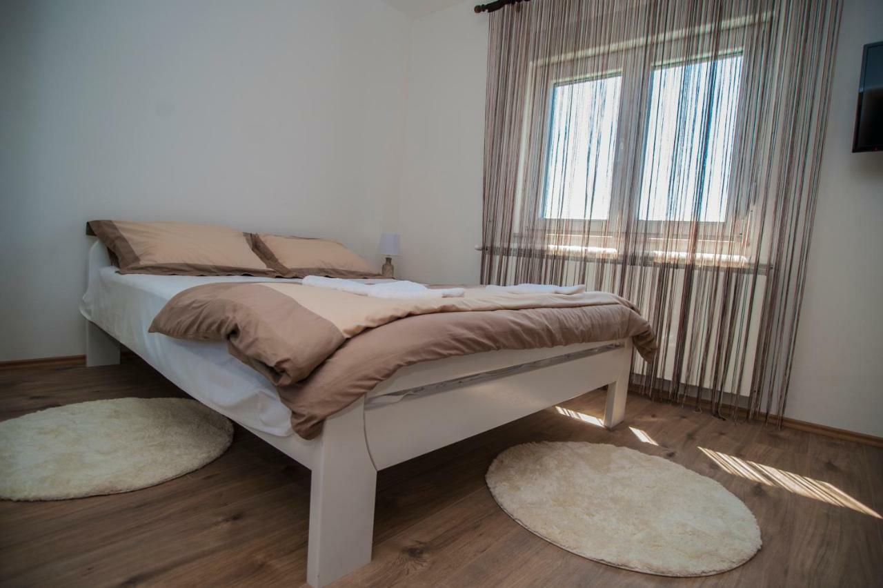 Guesthouse Buco Trebinje Exteriör bild