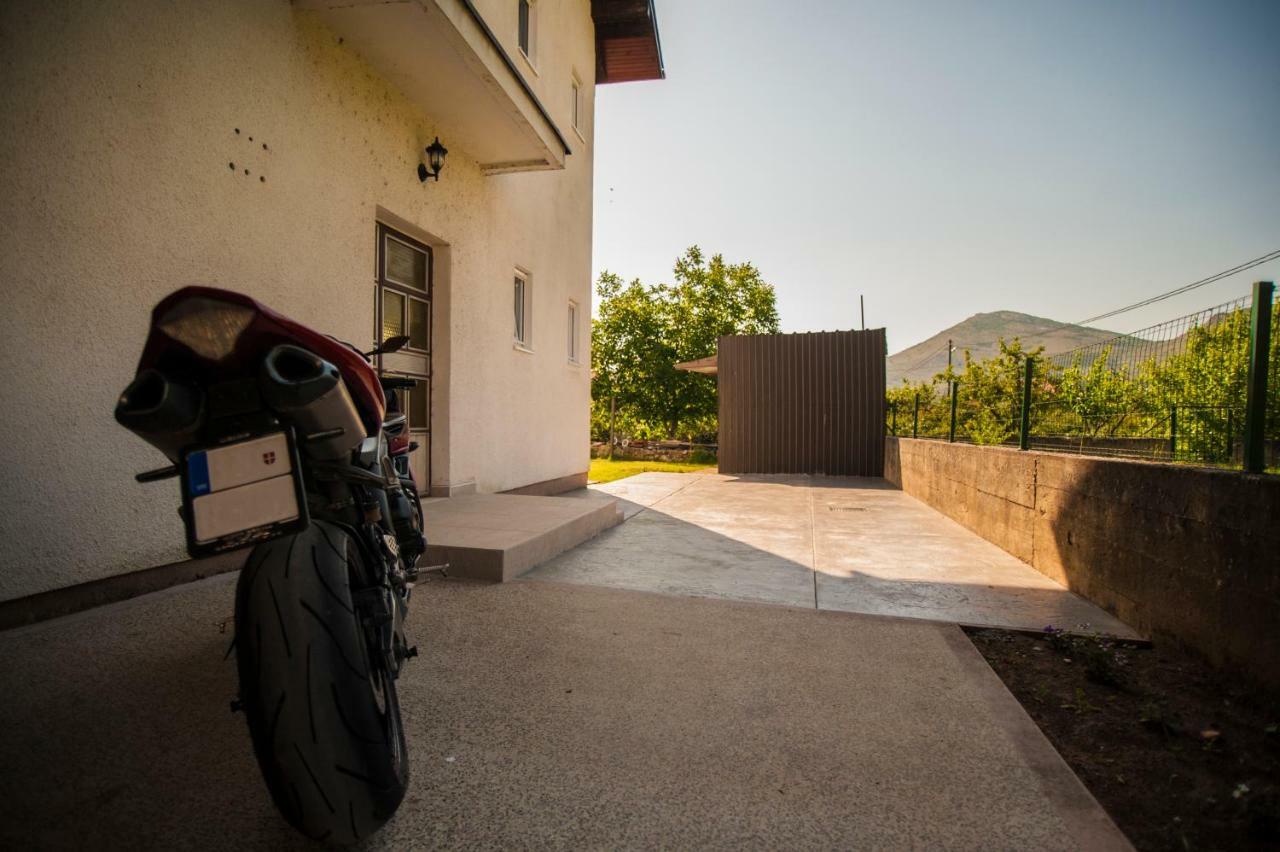 Guesthouse Buco Trebinje Exteriör bild