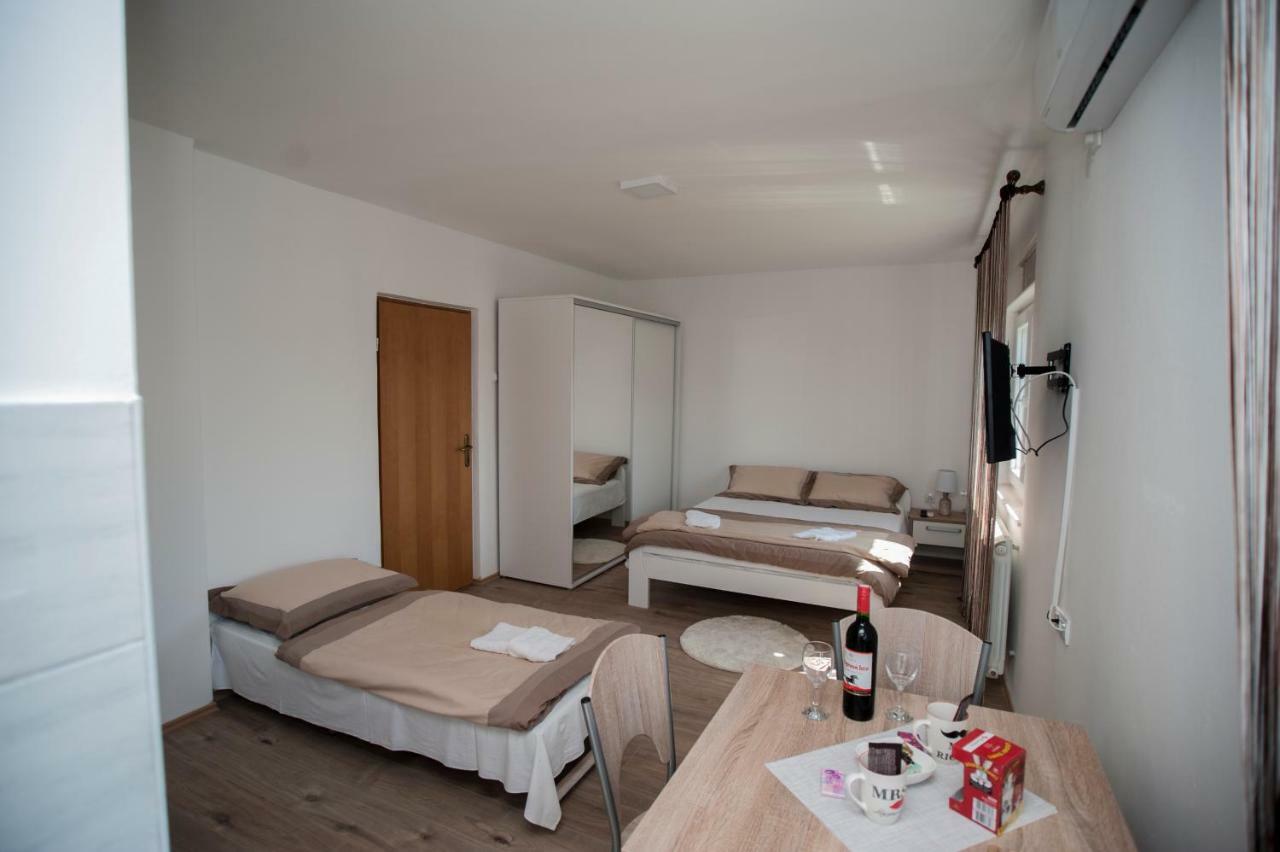 Guesthouse Buco Trebinje Exteriör bild